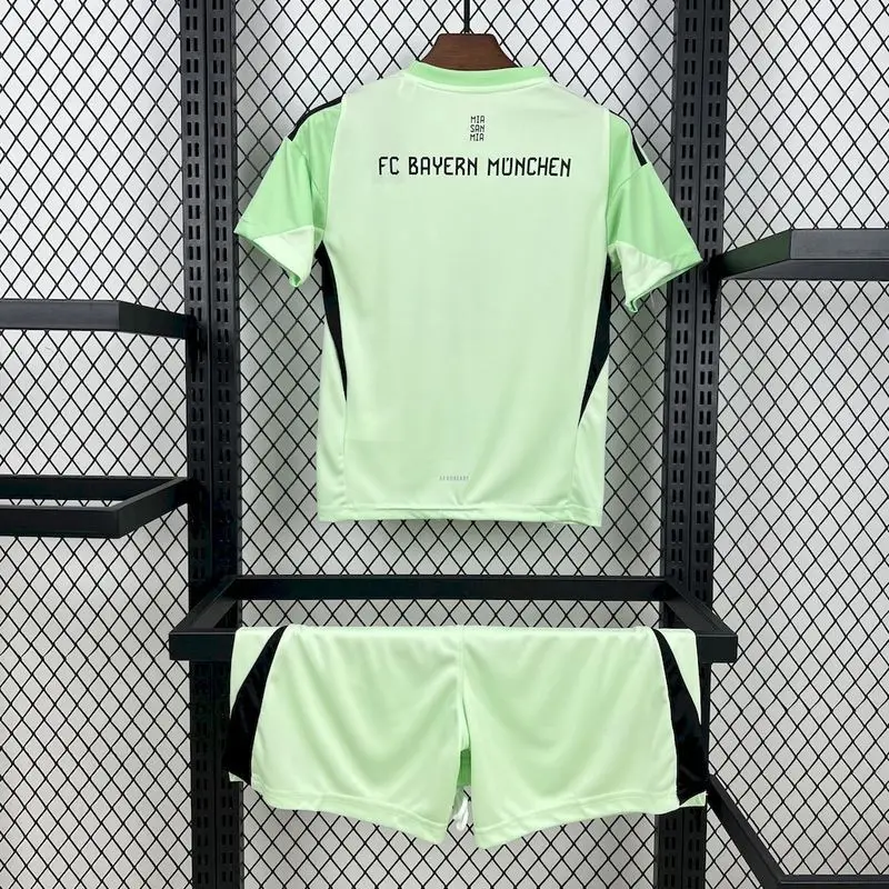 25-26 Bayern Munich Green Goalkeeper Kids Kit