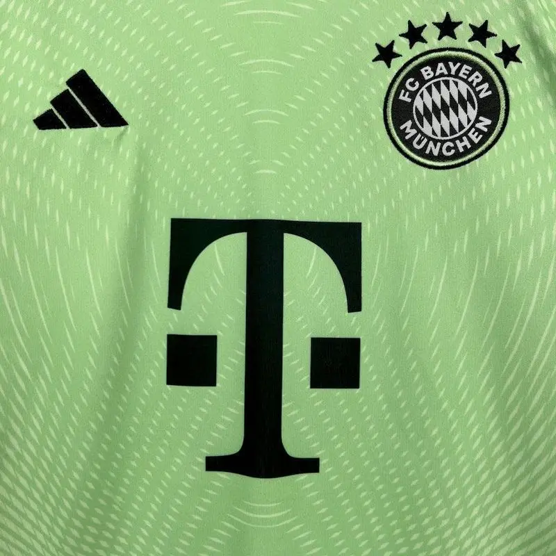 25-26 Bayern Munich Green Goalkeeper Kids Kit