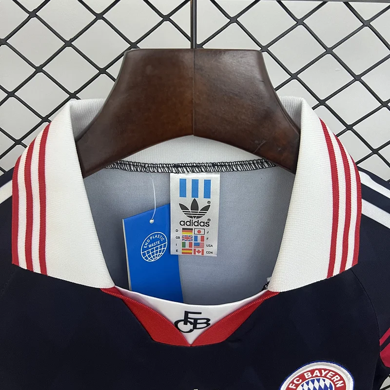 97-99 Bayern Munich home retro kid kit